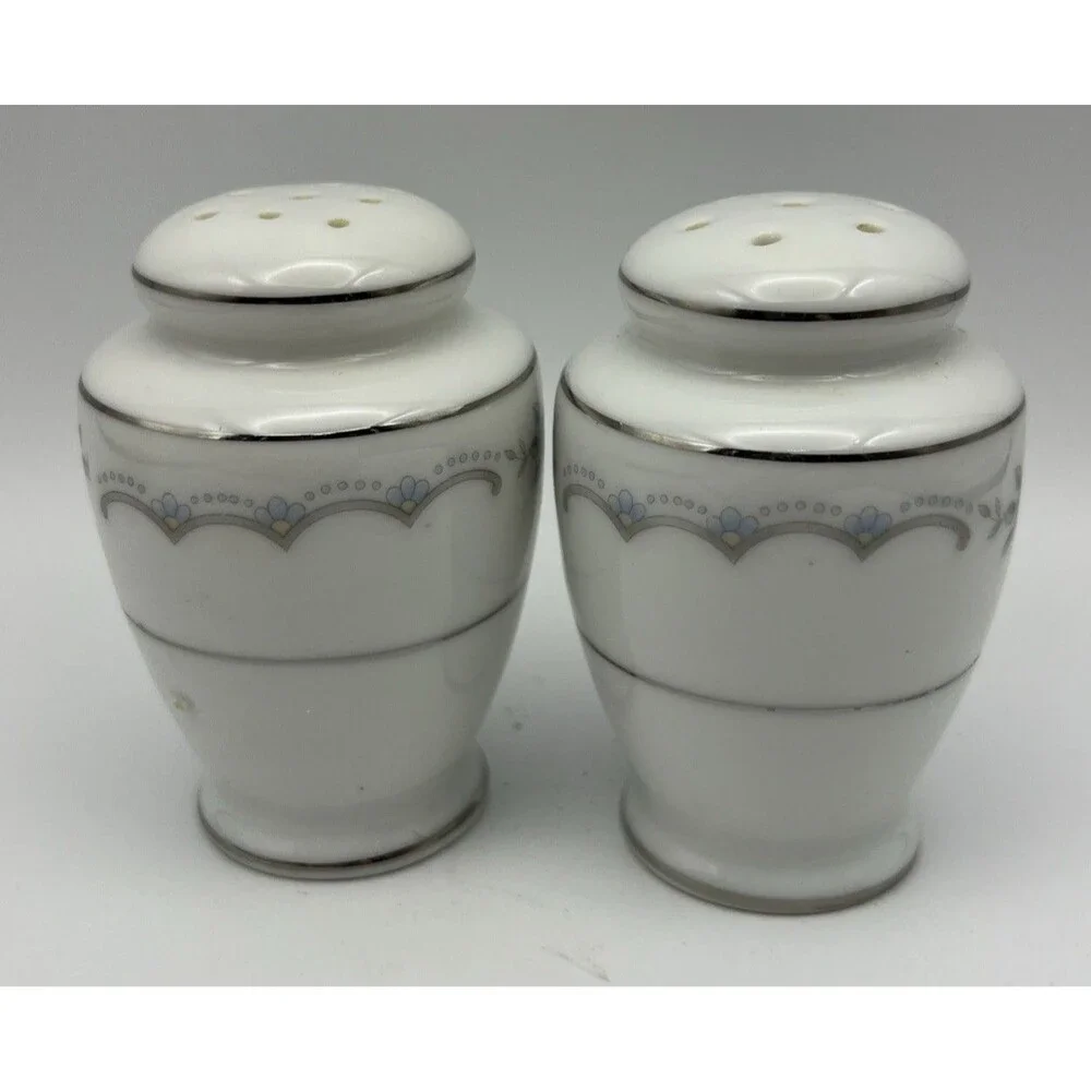 Style House Salt & Peppers Shakers Anniversary Pattern Blue Roses Silver trim